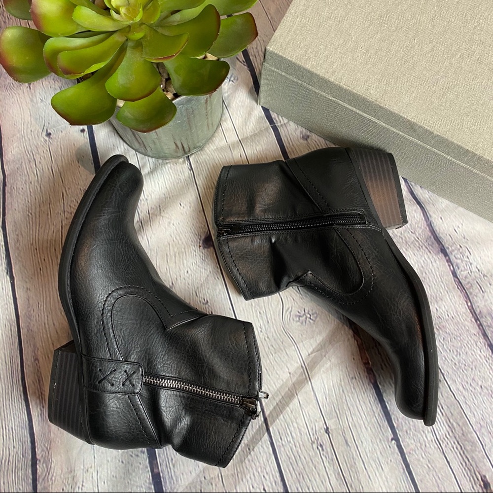 Studio Paolo Zip Up Western Ankle Boots